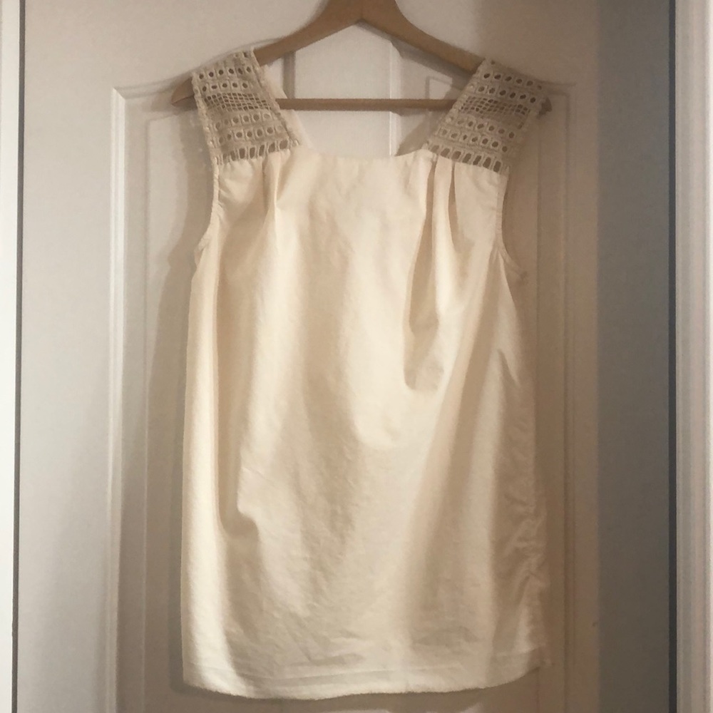 Women’s Gap Top Size Small